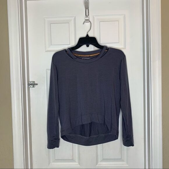 Lime and Vine Sweatshirt Gray Neck Cutouts Long Sleeve Loungewear Athleisure XS - Picture 2 of 8
